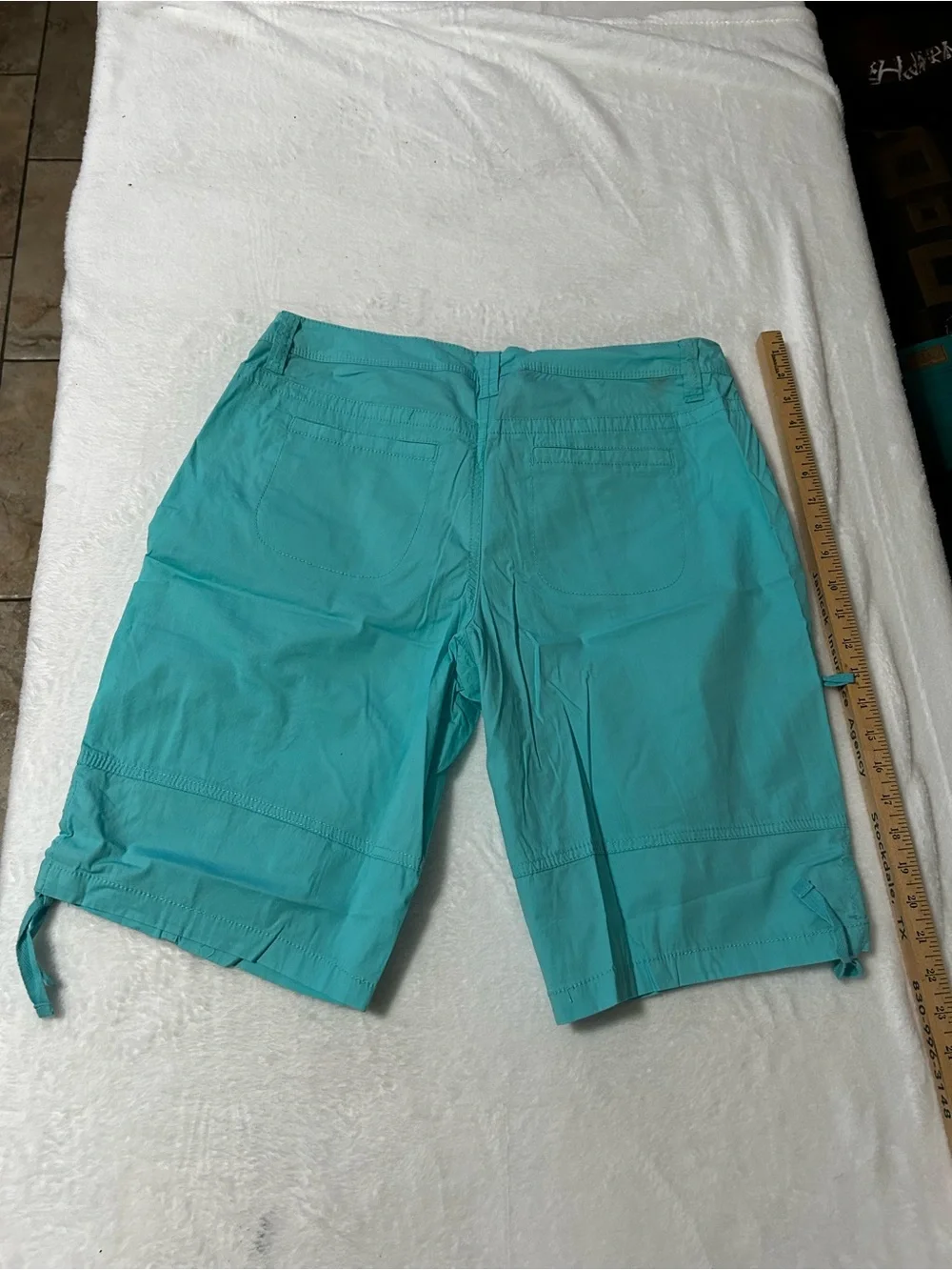 Women’s Teal Cargo Shorts - Casual Utility Style